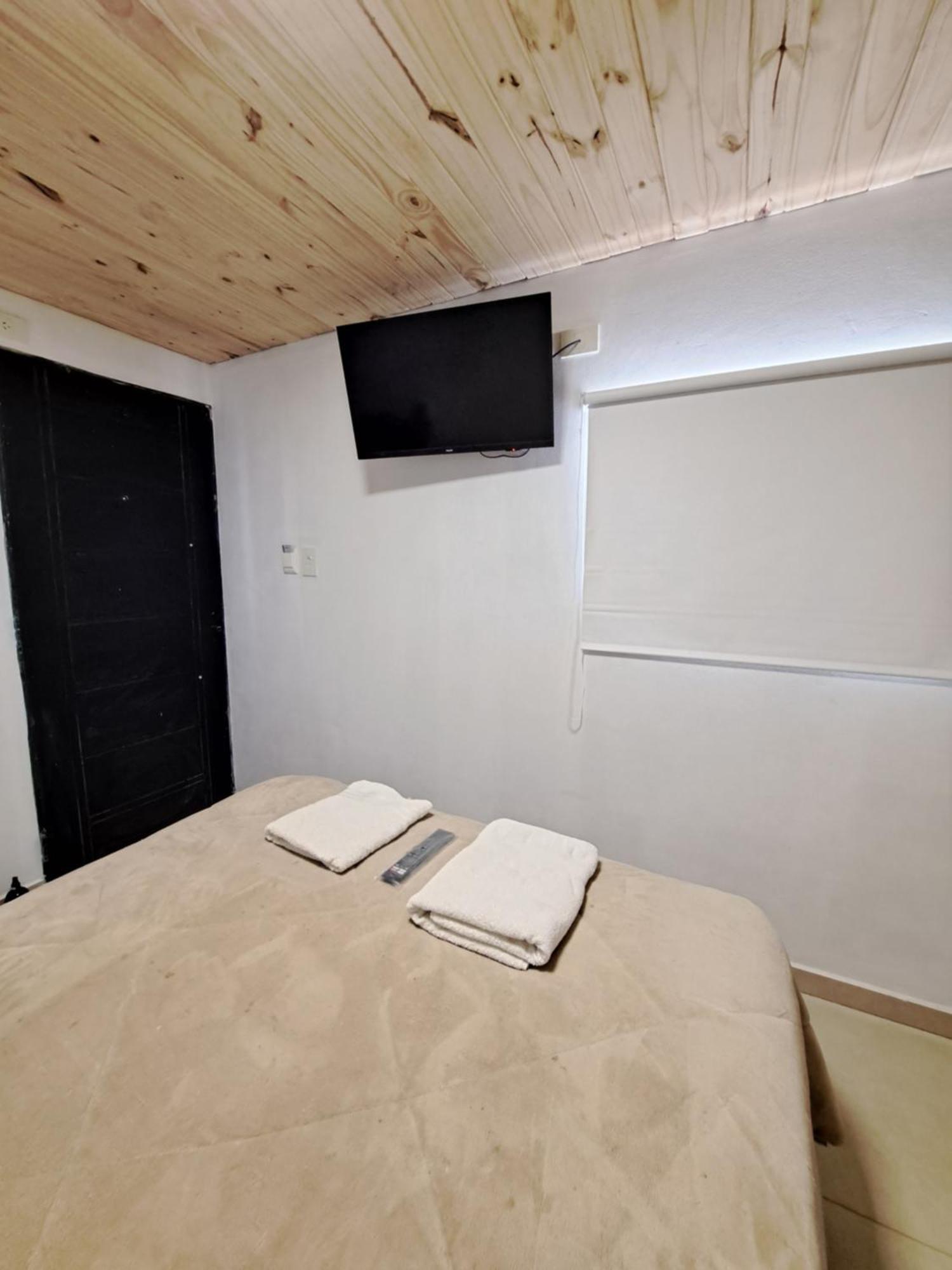 La Cascaruda Deptos Appartement Perito Moreno Buitenkant foto